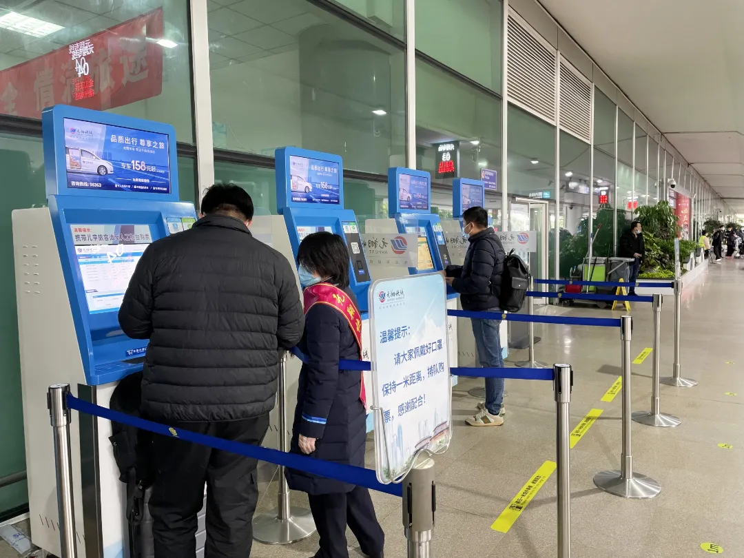 福州長樂機(jī)場開啟“春運(yùn)模式” 多措并舉護(hù)航回家路